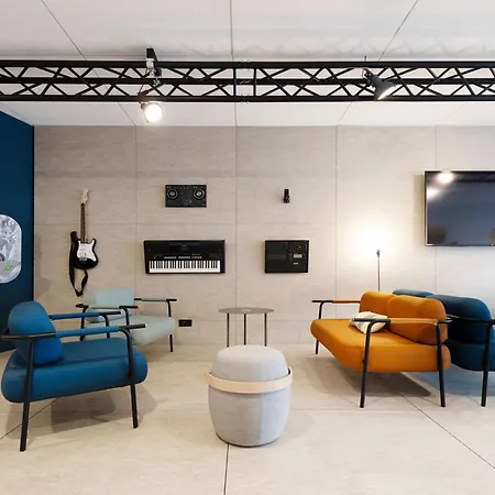 Ibis Styles Centre Gare Ξενοδοχείο 3*