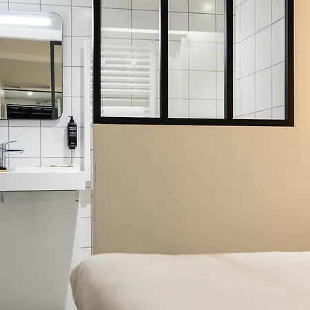 Ibis Styles Centre Gare 3*