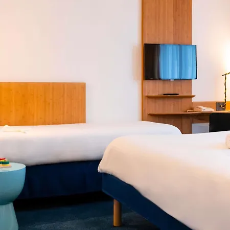 Отель Ibis Styles Centre Gare Нанси