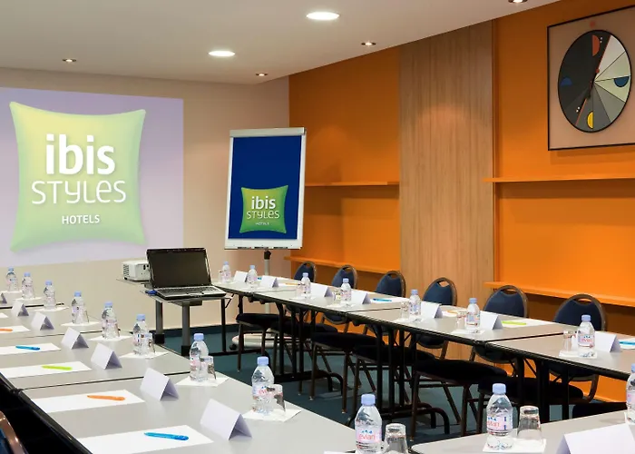 Ibis Styles Centre Gare فندق