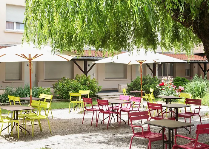 Ibis Styles Centre Gare Hotel 3*